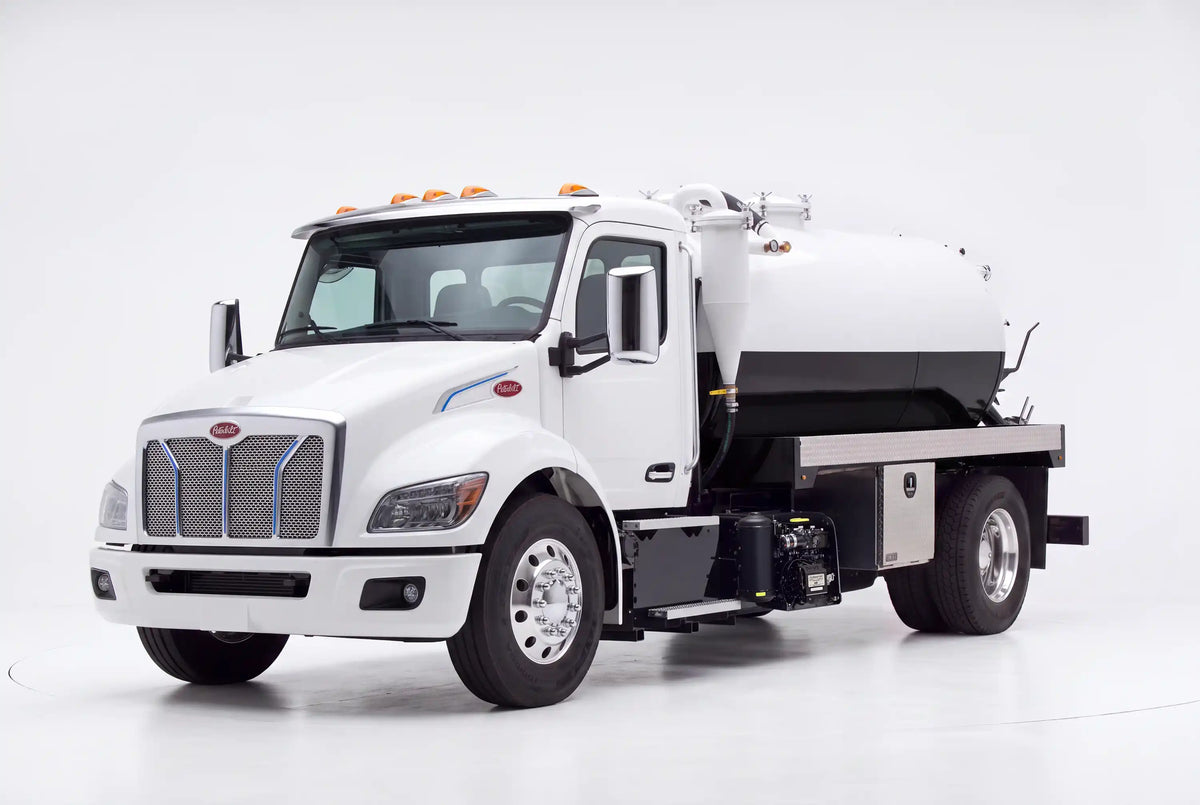 1,900 Gallon Carbon Steel Vacuum Truck | 26,000-lb GVWR