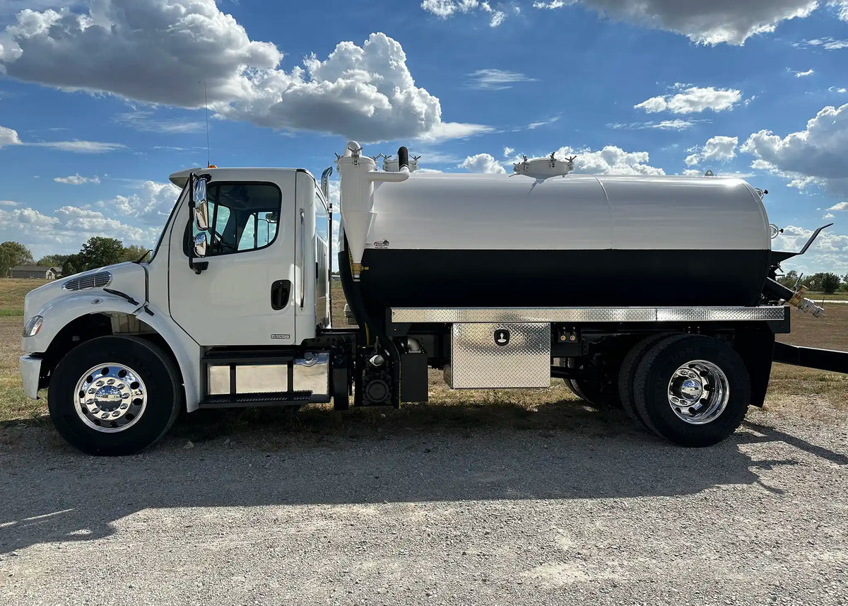 Vacuum Truck Maintenance Guide | Arkson Truck Co.
