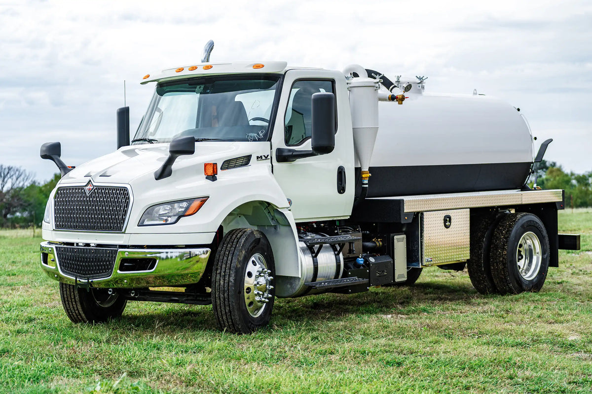 2026 International MV-607 | 1900 Gal. Carbon Steel Vacuum Truck