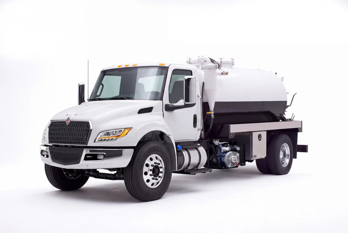 1,900 Gallon Carbon Steel Vacuum Truck | 26,000-lb GVWR