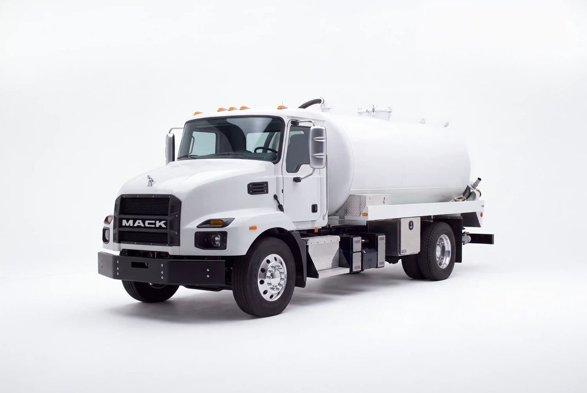 Mack MD6 1900 Gallon Steel Tank Vacuum Truck equipped with a Battioni B1100 pump system | Arkson Truck Co