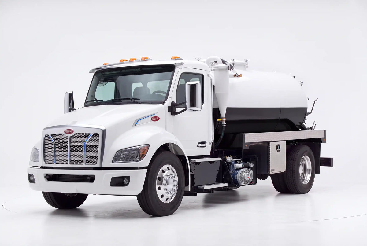 1,900 Gallon Carbon Steel Vacuum Truck | 26,000-lb GVWR