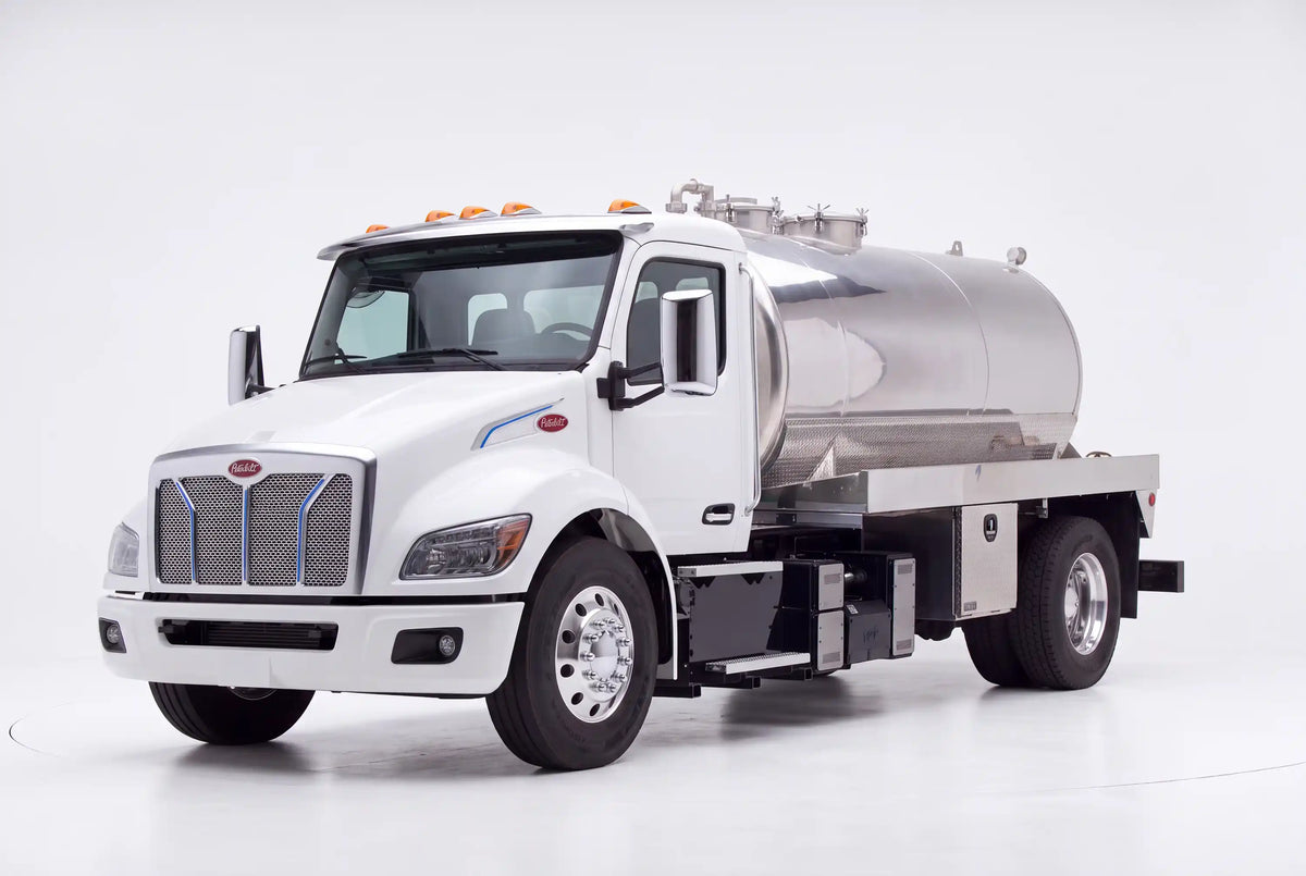 Peterbilt 536 2000 Gallon Aluminum Tank Vacuum Trucks for sale | Arkson Truck Co