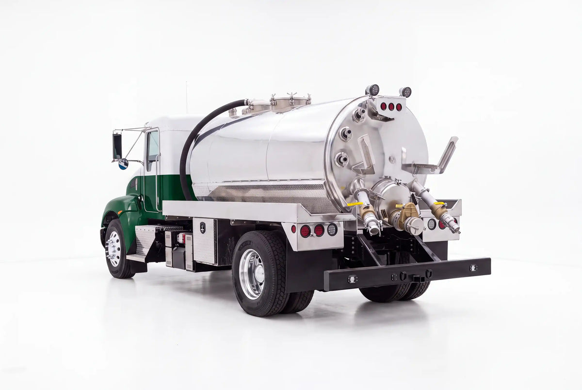 Vacuum Truck 2500 Gal. (Aluminum Tank)